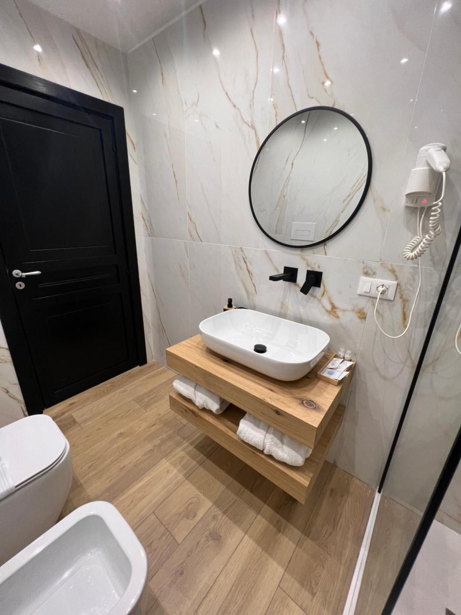 Real Suite Spa Палермо Екстериор снимка