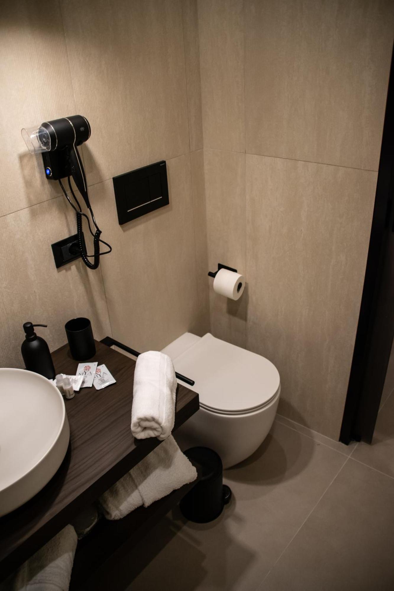 Real Suite Spa Палермо Екстериор снимка