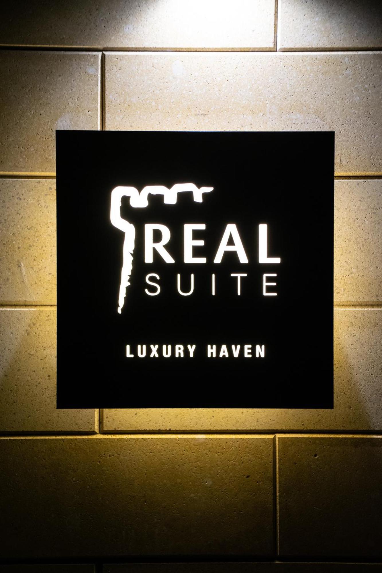 Real Suite Spa Палермо Екстериор снимка