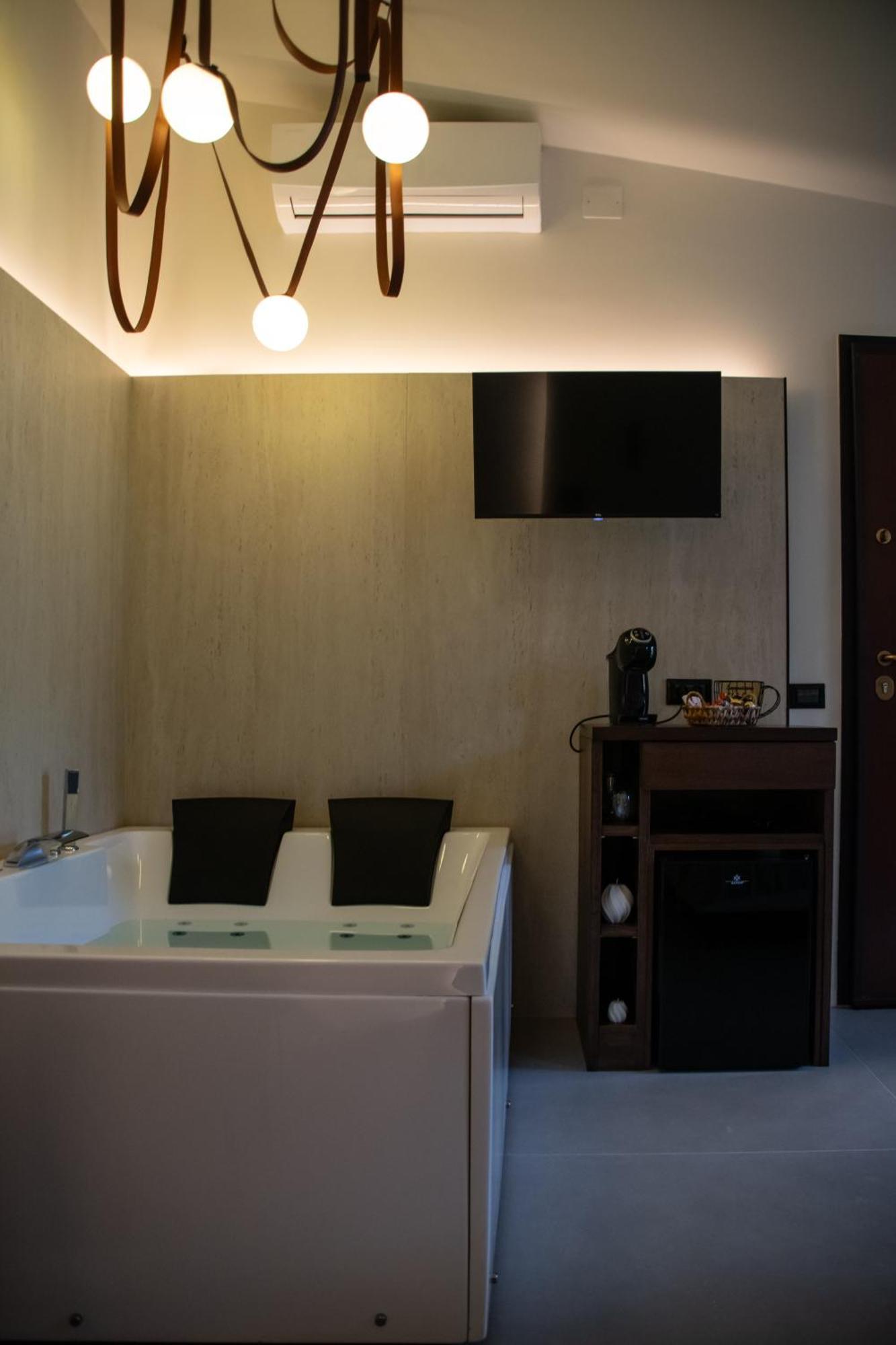 Real Suite Spa Палермо Екстериор снимка