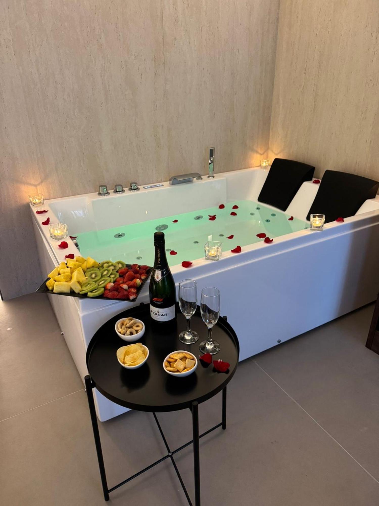 Real Suite Spa Палермо Екстериор снимка